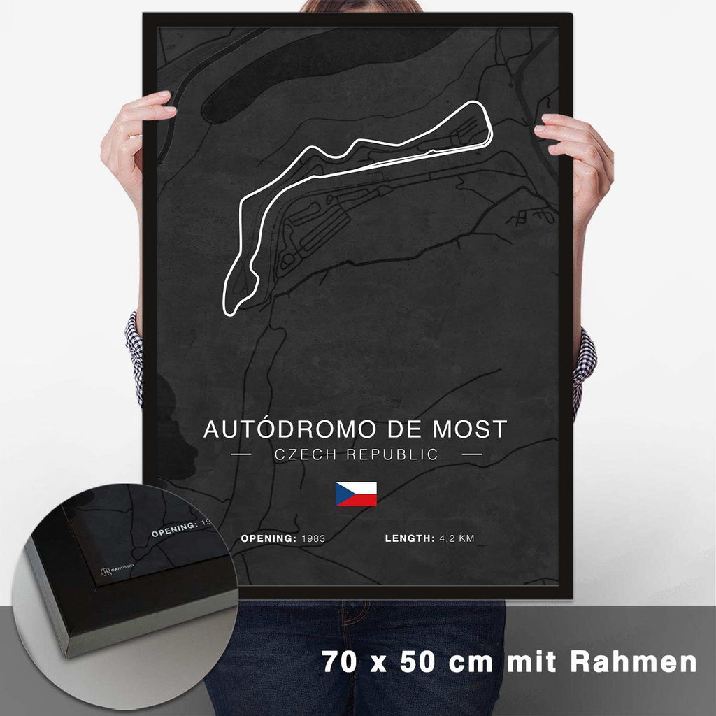 Autodrom Most Rennstrecken Poster - Dunkel - CARTISTRY