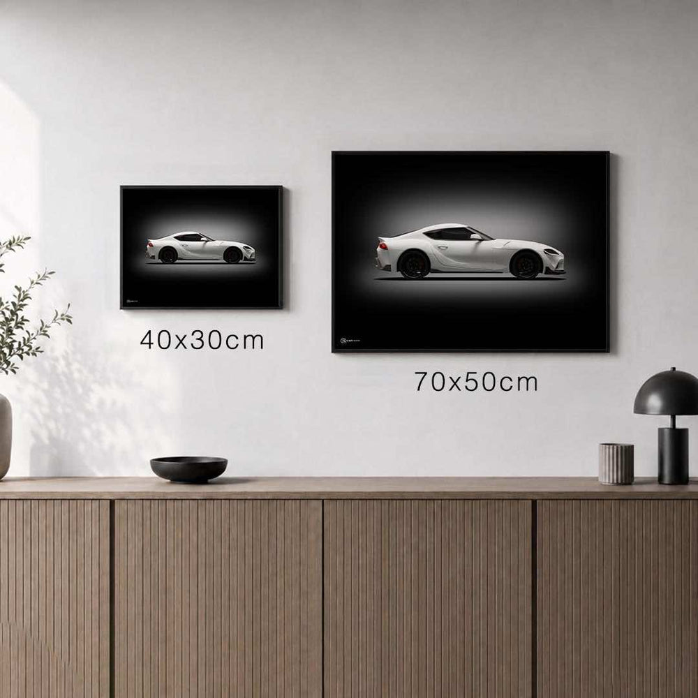 Größenvergleich für Supra MK5 Poster Seite Dunkel
